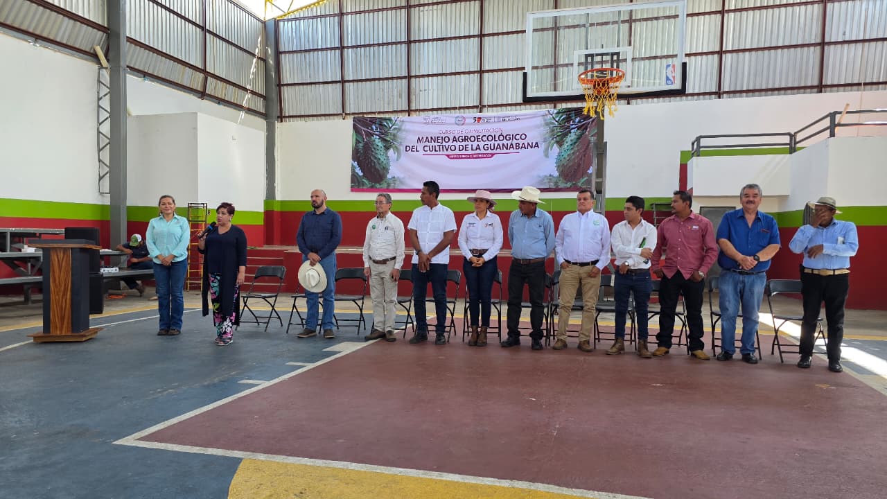 Impulsa EMAC en Michoacán la producción de la guanábana
